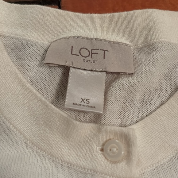 Ann Taylor Loft size XS white cardigan with embroidered lady bug. Boho, preppy - Picture 5 of 6